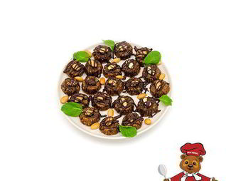 Конфеты из миндаля и сухофруктов