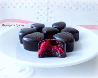 Шоколадные конфеты с малиной