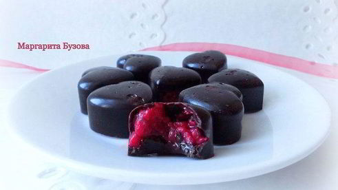 шоколадные конфеты с малиной
