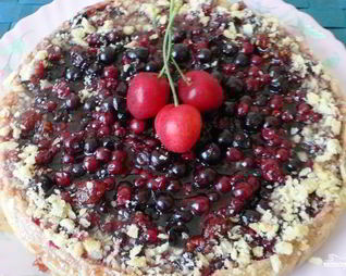 Крамбл со смородиной