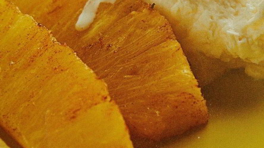 Рецепт ананасов на гриле со свежим сырным кремом