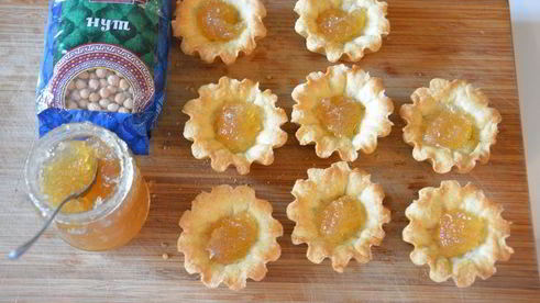 корзиночки из нута с белковым кремом