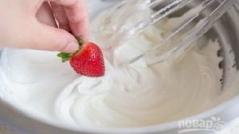 крем из взбитых сливок