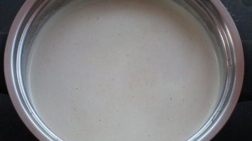 кростата с клубникой и миндальным заварным кремом