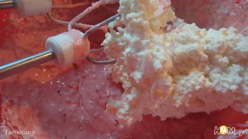 малиновый крем