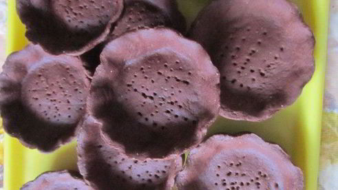 шоколадные корзинки с тыквенным кремом и черносливом в коньяке