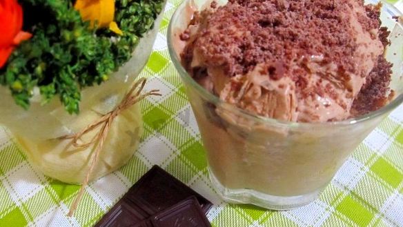 Рецепт Домашнего мороженого с шоколадом