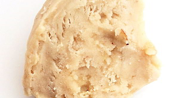 Рецепт Каштанового мороженого с меренговой крошкой