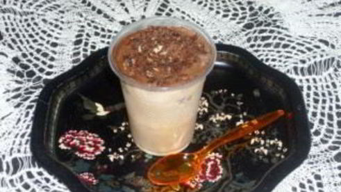 мороженое в стаканчике