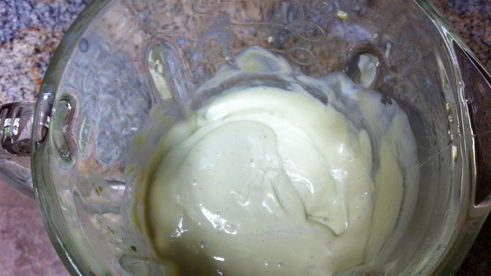 шоколадное мороженое c авокадо