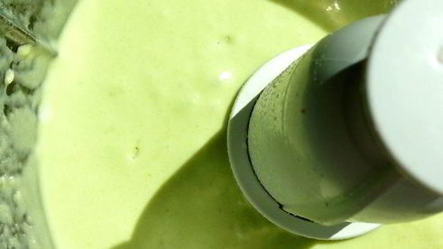 сливочное мороженое с авокадо