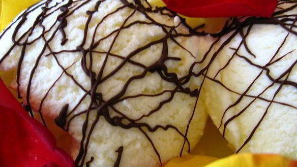 Рецепт Сливочного мороженого Страчателла