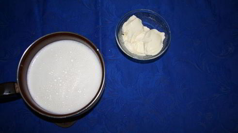 сырное черничное мороженое