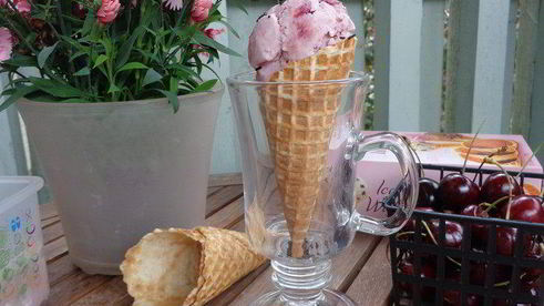 вишневое мороженое