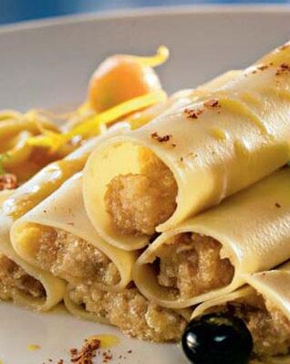 Каннеллони с фруктовым муссом