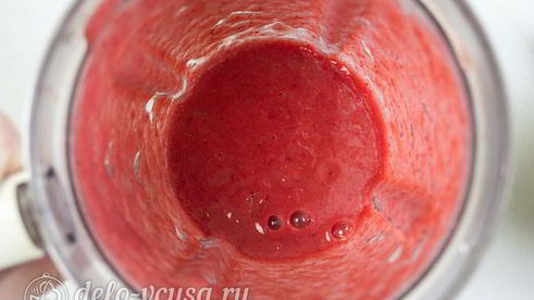 лимонно-клубничный муссовый торт