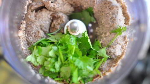 рыбные рулетики с грибным муссом