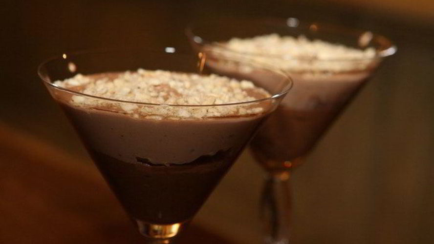 Рецепт шоколадного мусса с фундуком