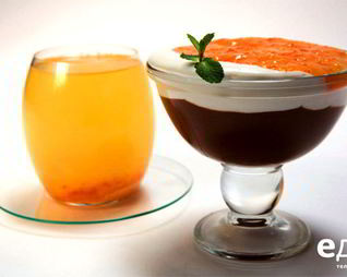 Шоколадный мусс с хурмой