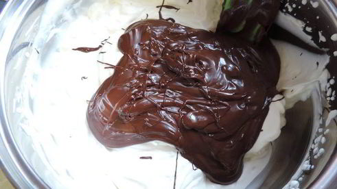 торт-купол цукотто с апельсиновым и шоколадным муссами