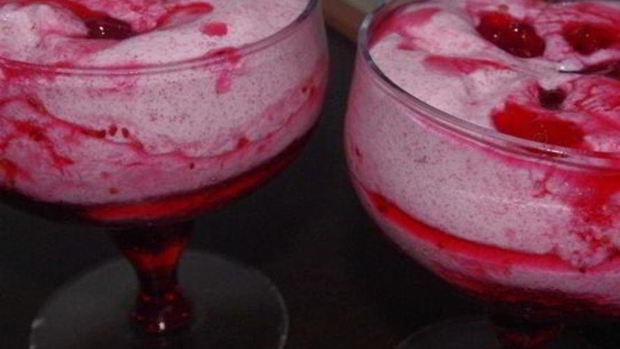 Рецепт ягодного мусса на манке