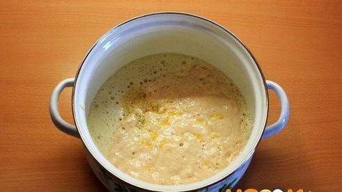 кулич на сливках