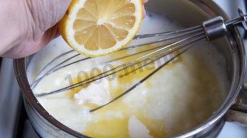 пасхальные булочки с кремом и абрикосами