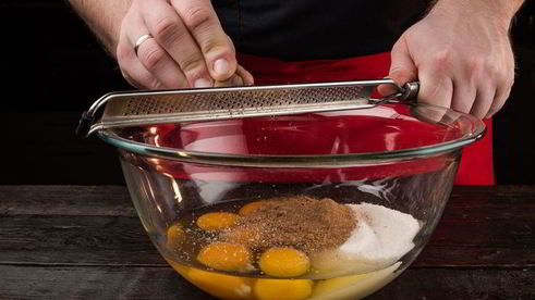 пасхальные пряники в форме яиц