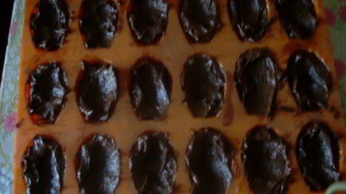 шоколадные мадлен с кокосовой начинкой