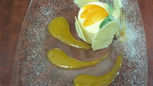 карамельное суфле с абрикосовым пюре