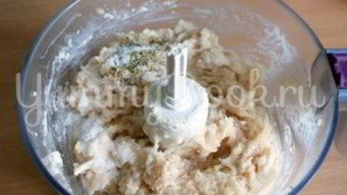 куриное суфле с оливками на пару в мультиварке