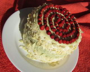 Торт-суфле Мята с земляникой