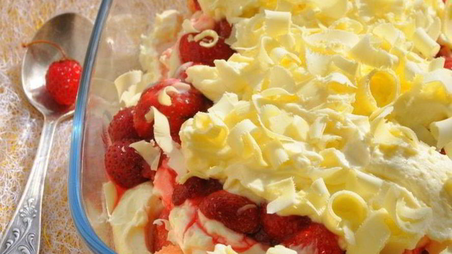 Рецепт тирамису с клубникой и белым шоколадом