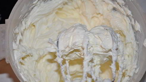 тирамису с клубникой и белым шоколадом