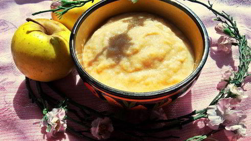 яблочное пюре со сгущенкой