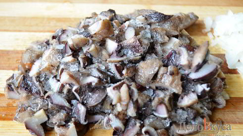 драники из картошки с грибным соусом