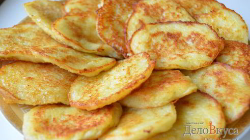 драники из картошки с грибным соусом