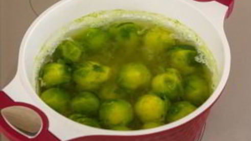 брюссельская капуста с фрикадельками