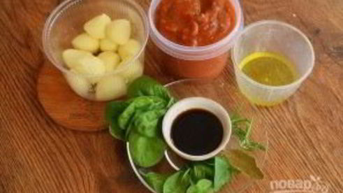 фрикадельки под томатно-сырным соусом