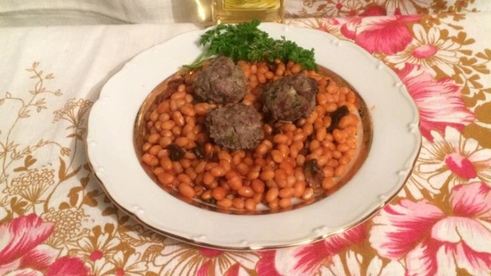 фрикадельки с белой фасолью
