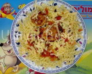 Фрикадельки с макаронами в соусе