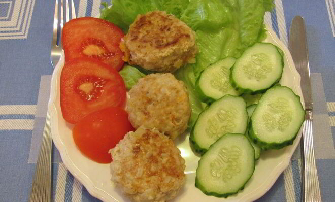 Фрикадельки с рисом