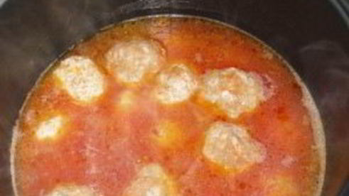 фрикадельки в томатном соусе в мультиварке