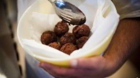 говяжьи фрикадельки