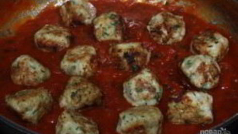 куриные фрикадельки в соусе