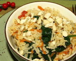 Индийский рис со шпинатом