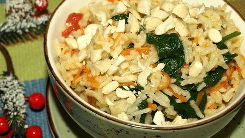 индийский рис со шпинатом