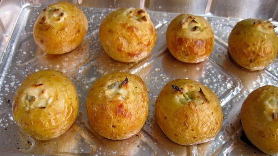 Рецепт картофеля с сыром в духовке