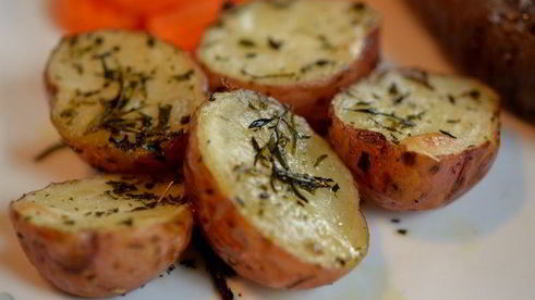 картофель с травами