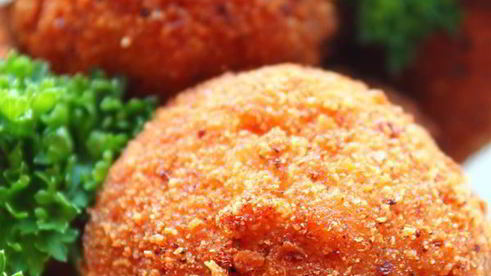 картофельные крокеты с тунцом